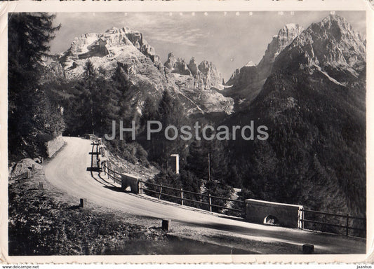 Le Dolomiti di Brenta dalla Strada di Madonna di Campiglio -  old postcard - 1952 - Italy - unused - JH Postcards