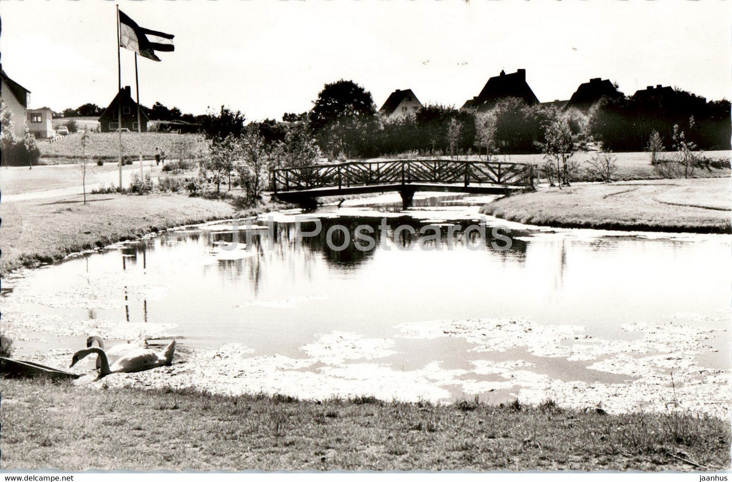 Ostseeheilbad Gromitz - Kurpark - swan - birds - old postcard - Germany - unused - JH Postcards