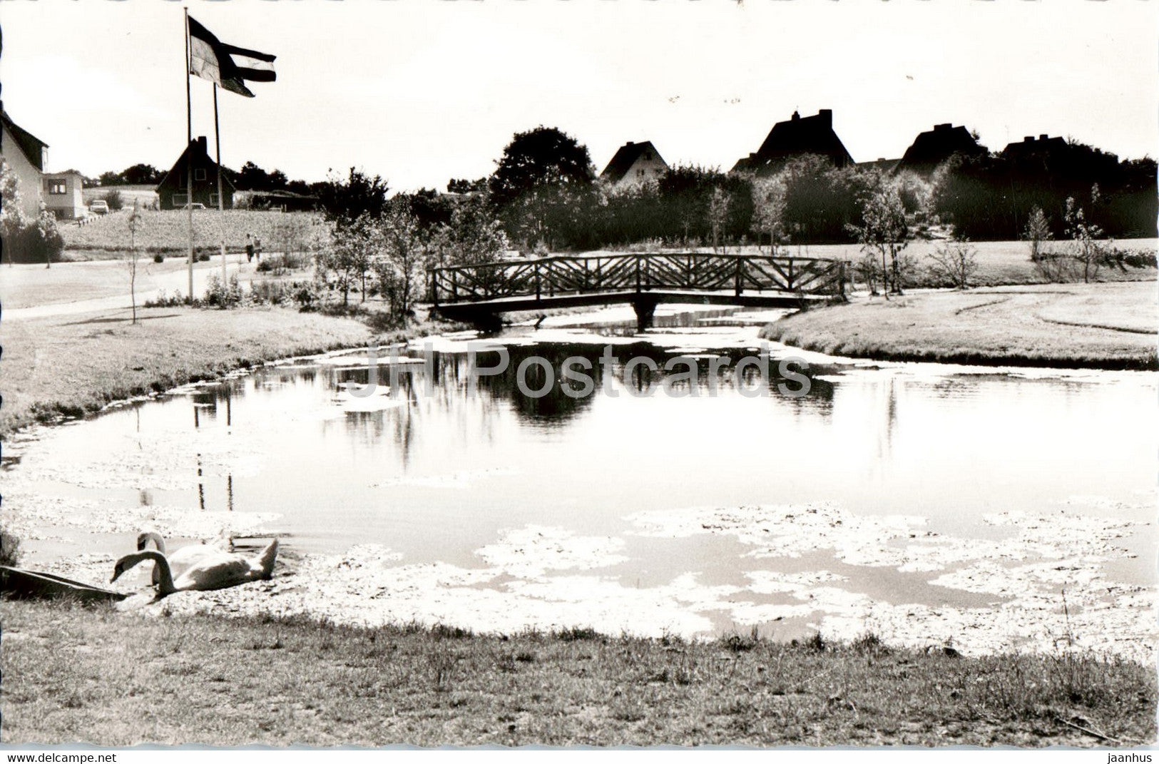 Ostseeheilbad Gromitz - Kurpark - swan - birds - old postcard - Germany - unused - JH Postcards