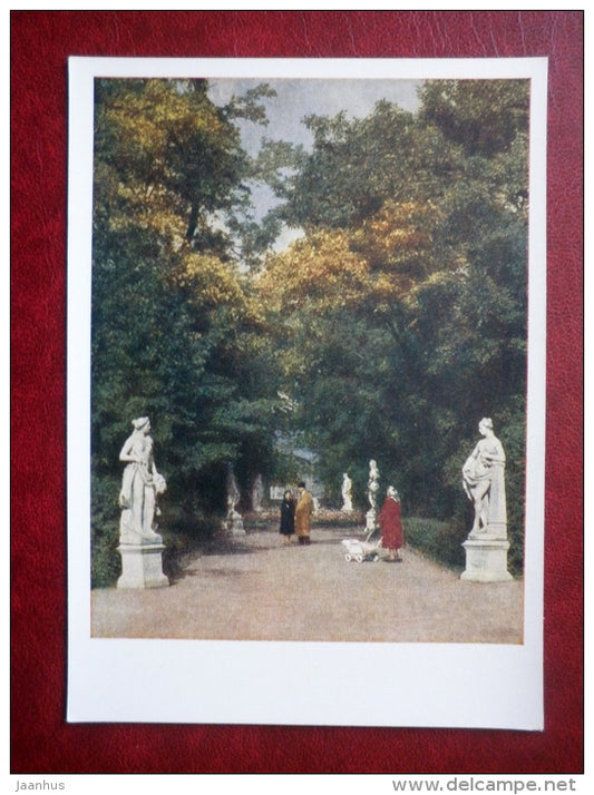 In the Summer Garden - St. Petersburg - Leningrad  - 1960 - Russia USSR - unused - JH Postcards