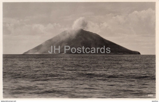 Ile de Stromboli - volcano - 999 - old postcard - Italy - unused - JH Postcards