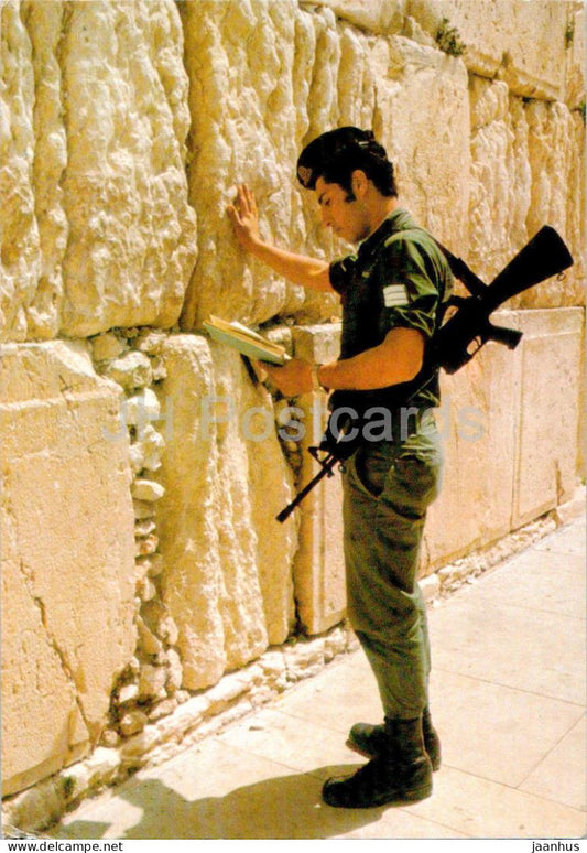 Jerusalem - Soldier by the Western Wall - 3412 - Israel - unused - JH Postcards