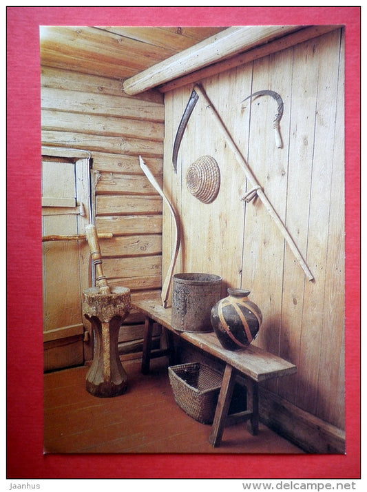 house-museum - inner porch - sickle - scythe - Sergei Yesenin Museum-Reserve - 1986 - USSR Russia - unused - JH Postcards