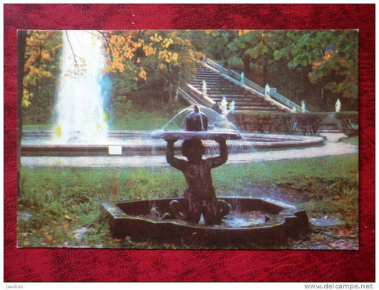 Petrodvorets - Triton with a bell and Menager - fountain - 1972 - Russia - USSR - unused - JH Postcards