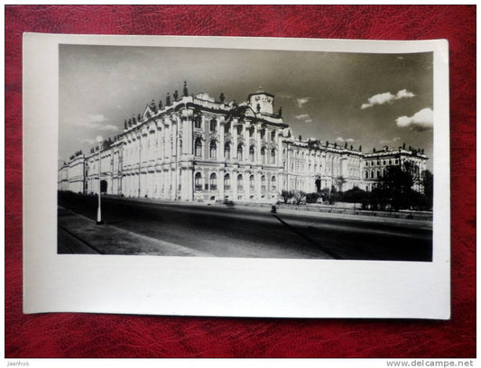 Leningrad - St. Petersburg - view at Hermitage museum - 1952 - Russia - USSR - unused - JH Postcards