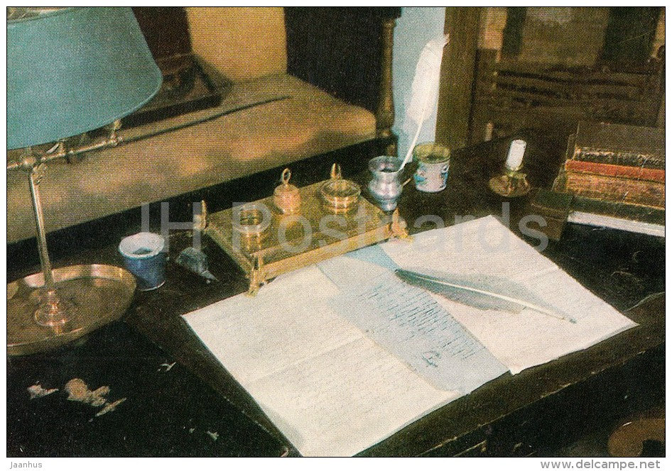 Mikhailovskoye , Pushkin´s Study , The Writing-Table - Pushkin State Museum - 1982 - Russia USSR - unused - JH Postcards