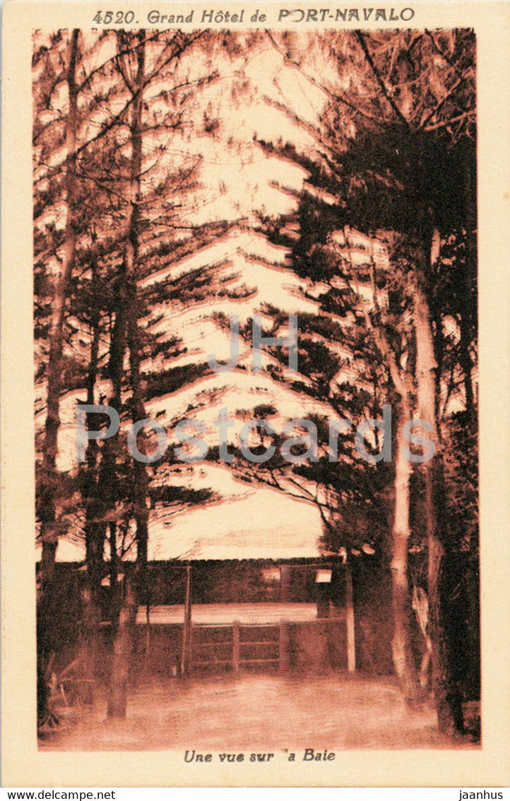 Grand Hotel de Port Novalo - une vue sur a Baie - 4520 - old postcard - France - unused - JH Postcards