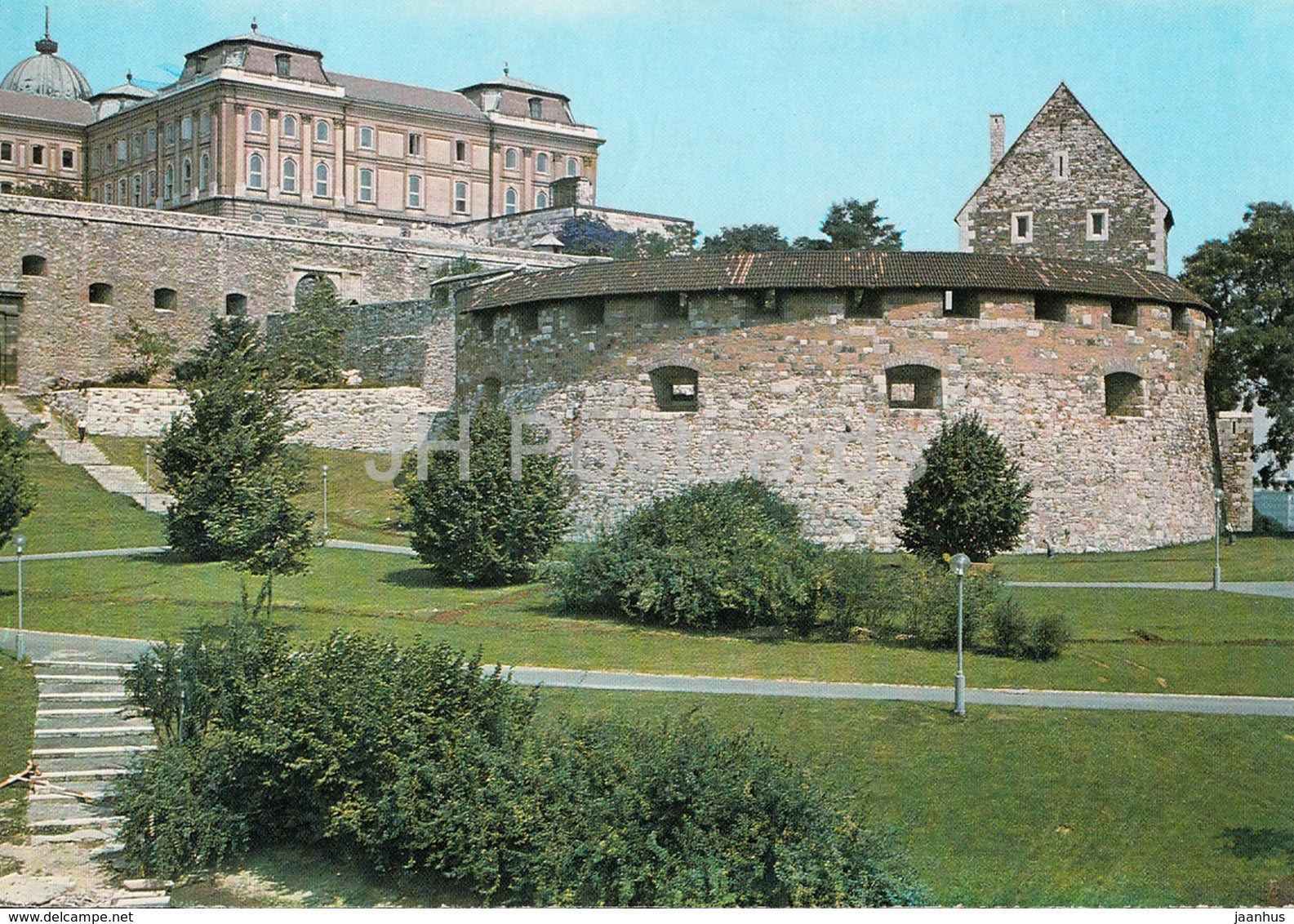 Budapest - Buda Castle and the Great Southern Rondella - 1980 - Hungary - used - JH Postcards