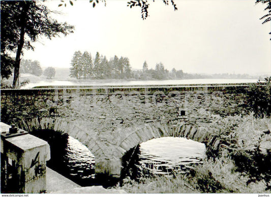 Strz - Czech writer Karel Capek House - pond with a stone bridge - museum - Czech Repubic - Czechoslovakia - unused - JH Postcards