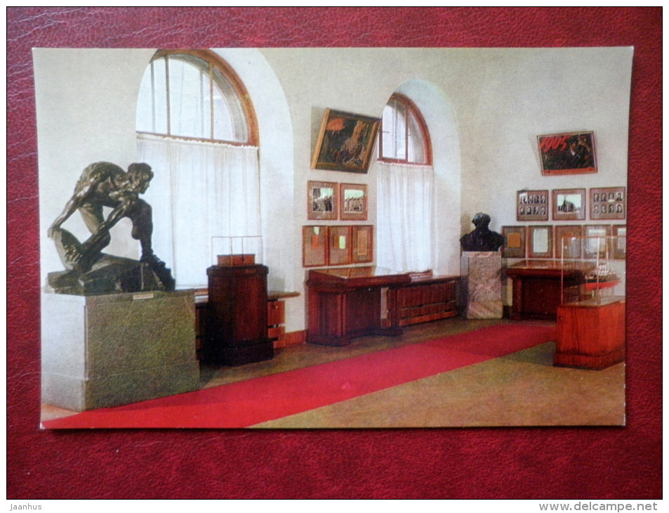 Lenin during the first Russian revolution , exposition - Central Lenin Museum - Moscow - 1972 - Russia USSR - unused - JH Postcards