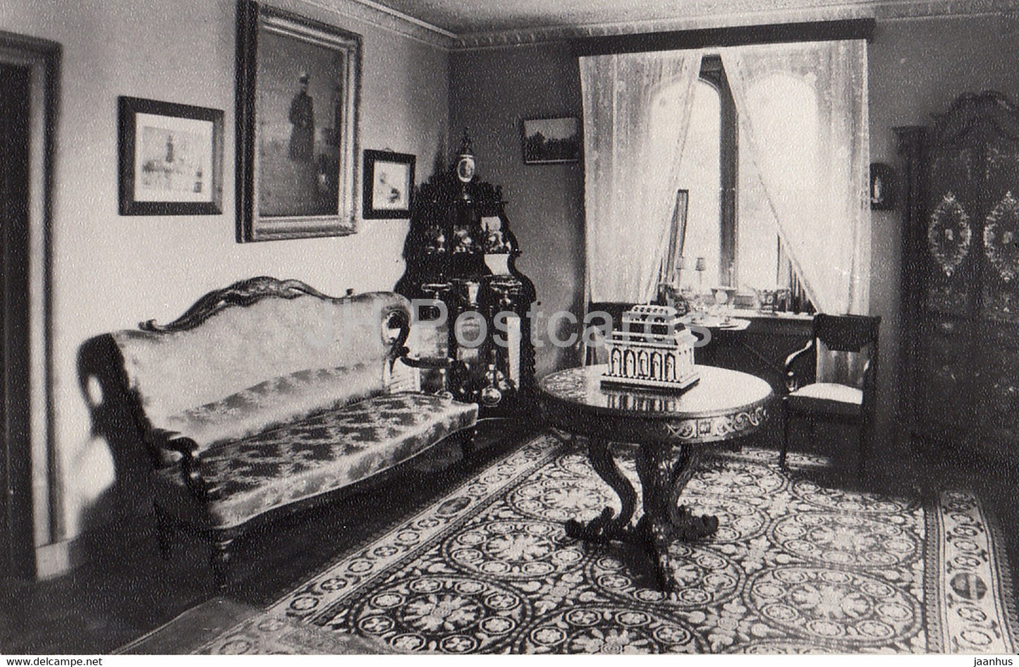 Petrodvorets - Cottage Palace - Second floor bedroom - 1981 - Russia USSR - unused - JH Postcards
