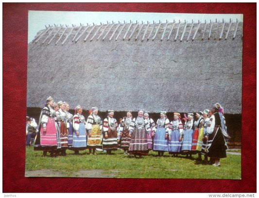 Setu Folk singers - folk costumes - festival - large format card - 1975 - Estonia USSR - unused - JH Postcards