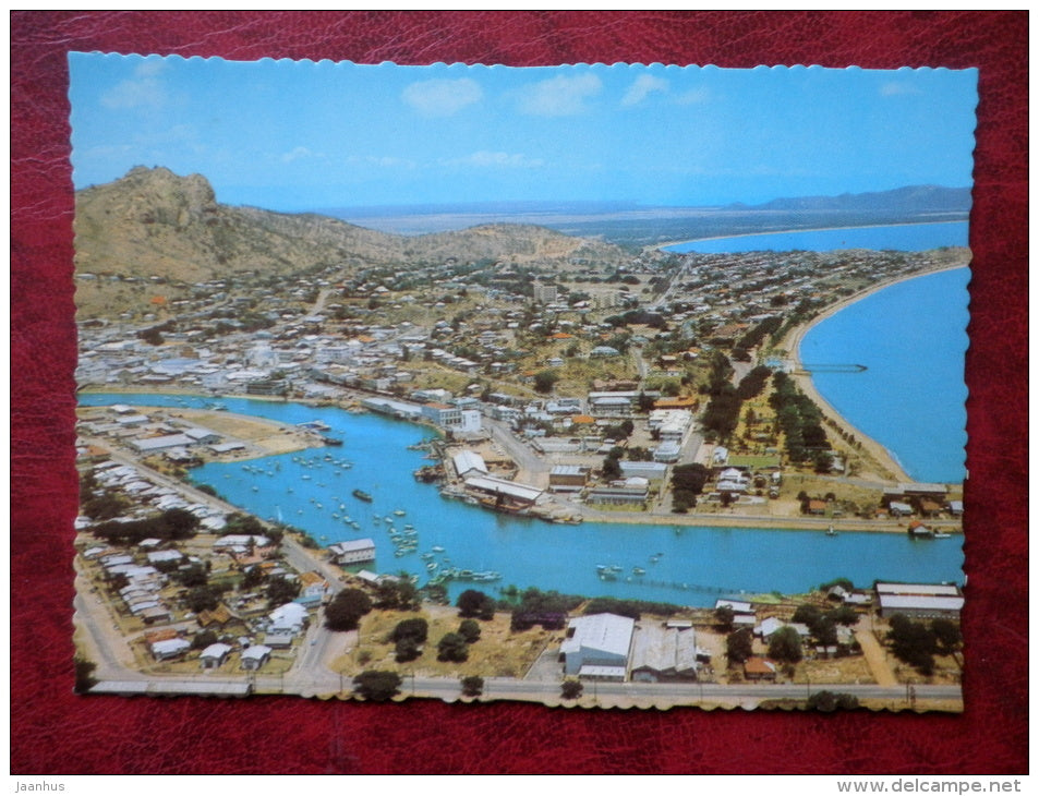 Aerial view - Kissing Point - Castle Hill - Ross Creek - Townsville - North Queensland - Australia - unused - JH Postcards