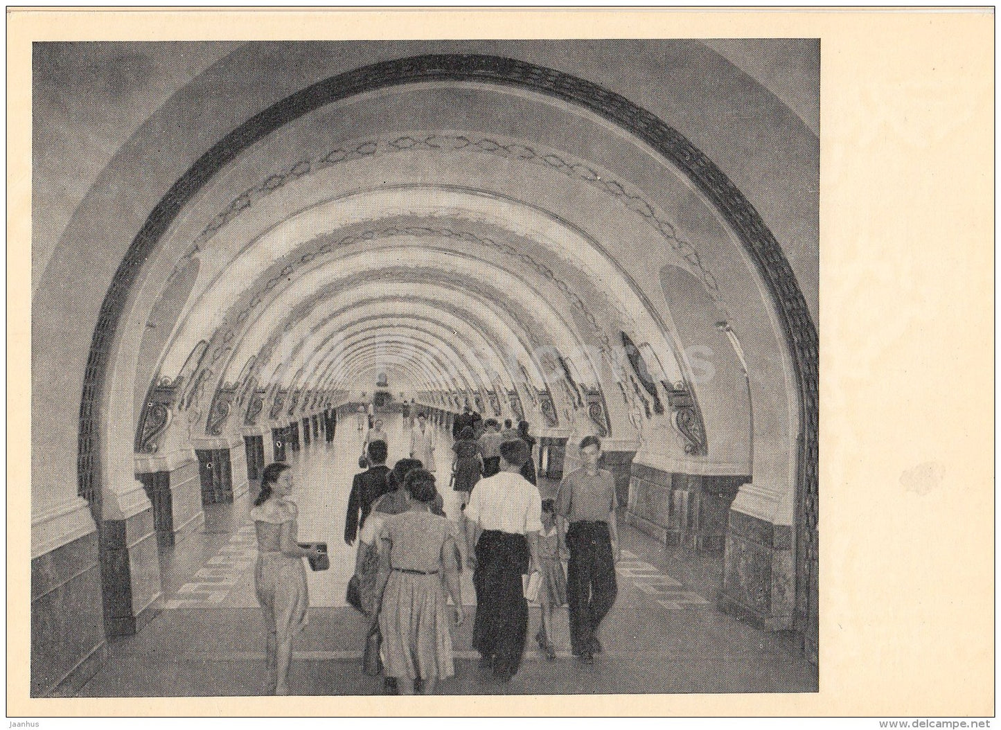 Uprising square station , Platfrom hall - Leningrad Metro - subway - St. Petersburg - 1960 - Russia USSR - unused - JH Postcards