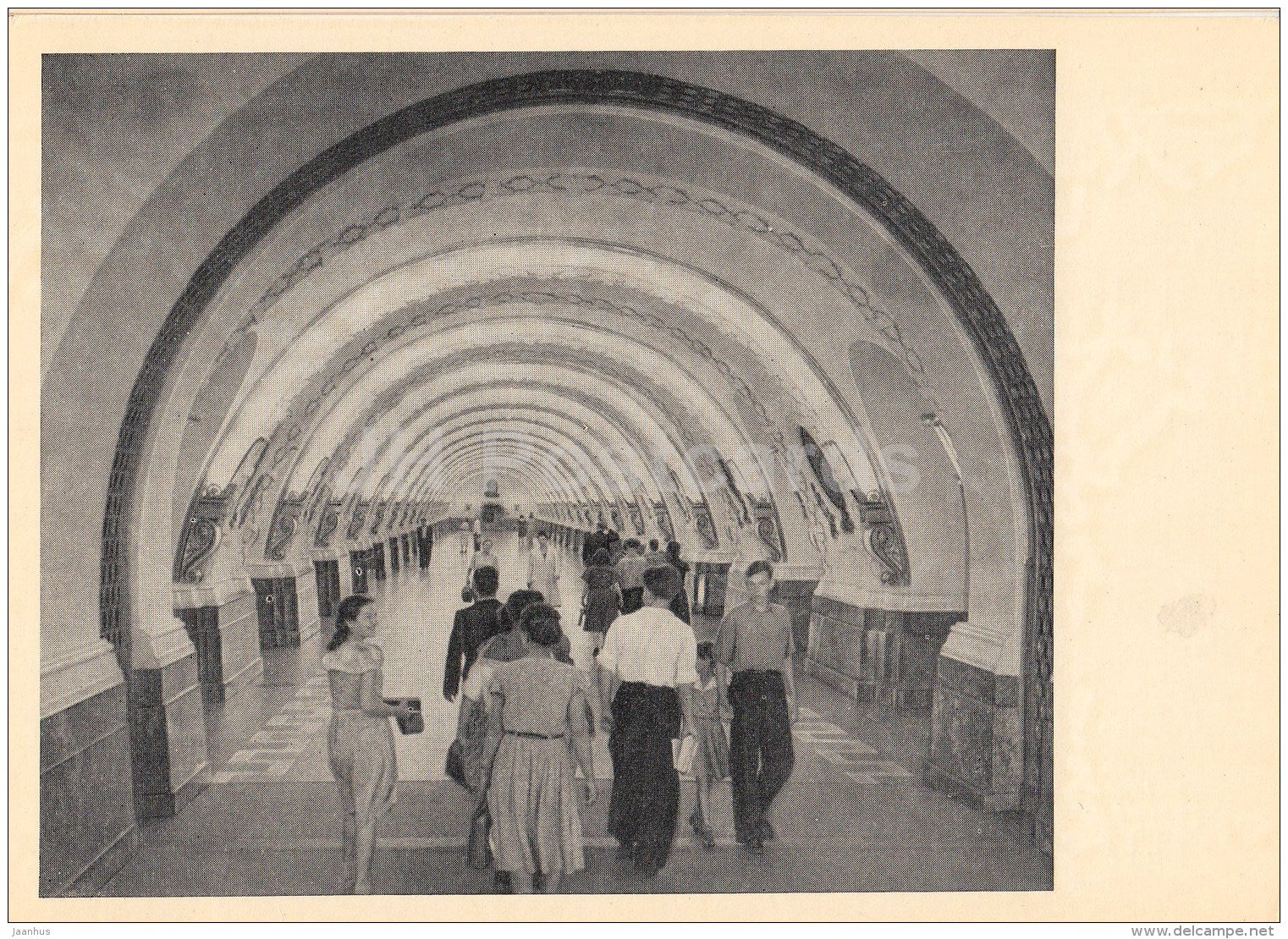 Uprising square station , Platfrom hall - Leningrad Metro - subway - St. Petersburg - 1960 - Russia USSR - unused - JH Postcards
