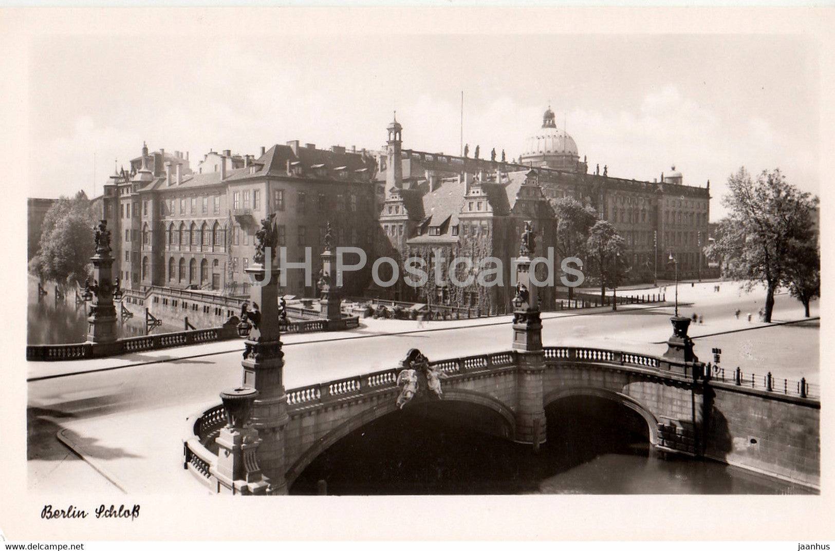 Berlin - Schloss - castle - Germany - unused - JH Postcards