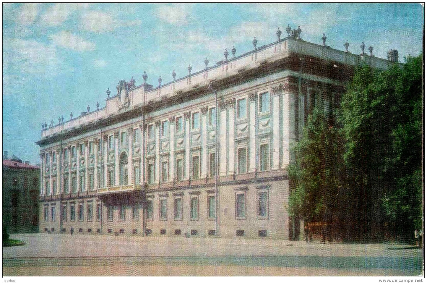 The Leningrad Branch of the Central Lenin Museum - Leningrad - St. Petersburg - 1975 - Russia USSR - unused - JH Postcards