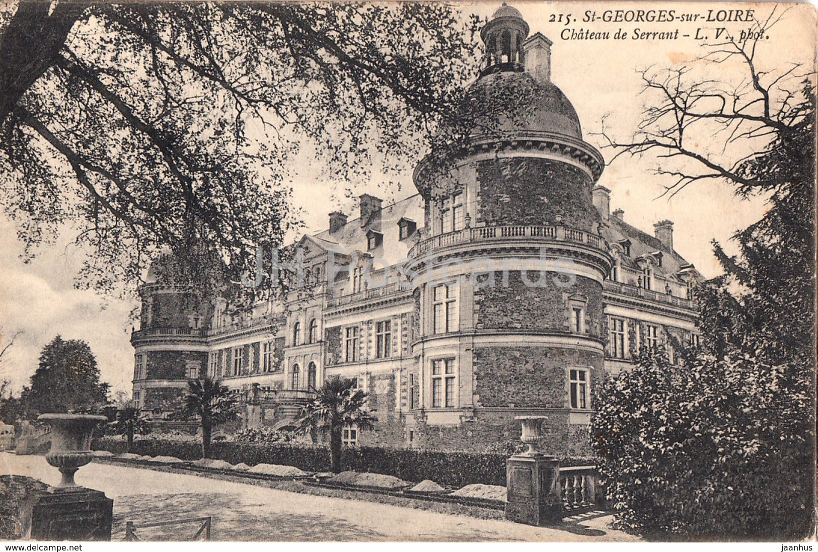 St Georges sur Loire - Chateau de Serrant - castle - old postcard - France - used