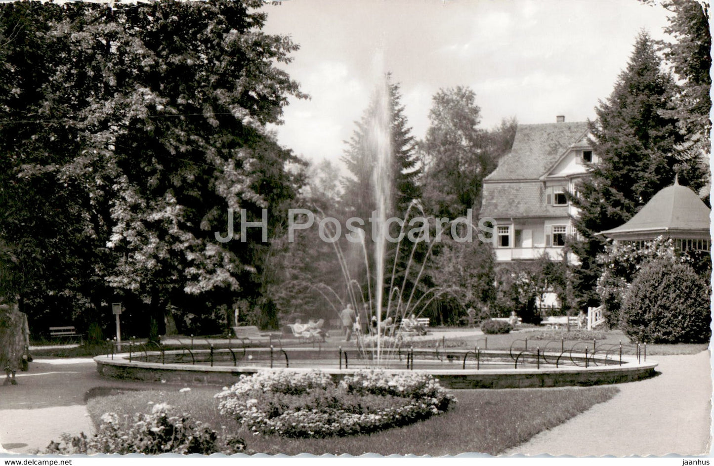 Konigsfeld im Schwarzwald 763 m - Im Kurpark - old postcard - 1956 - Germany - used - JH Postcards