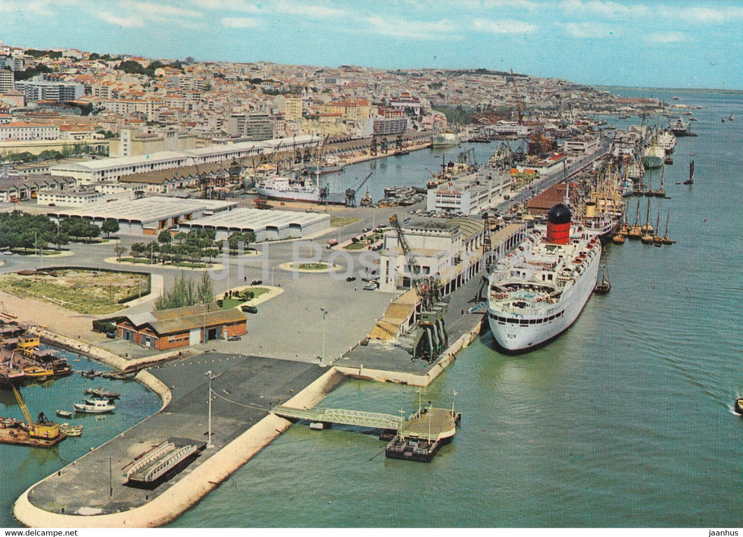 Lisbon - Lisboa - Porto de Lisboa - Vista Parcial - Harbour - Partial View - ship - 921 - 1986 - Portugal - used - JH Postcards